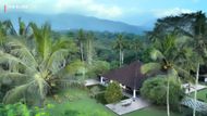 Indonesian backdrop in The Elixr | Image via Netflix